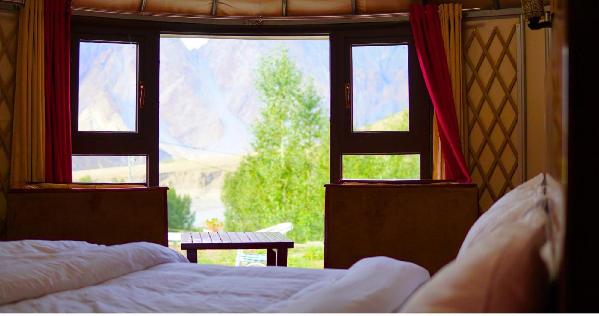 Apex Hotels And Resorts Hussaini Karimabad  Екстер'єр фото