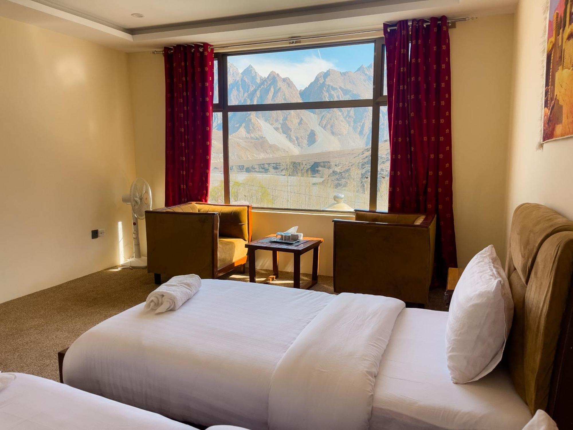 Apex Hotels And Resorts Hussaini Karimabad  Екстер'єр фото